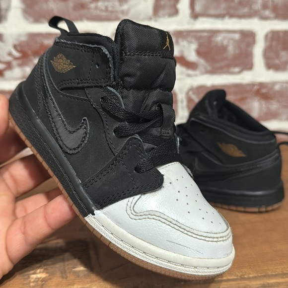 Jordan Other - Nike Air Jordan Kids Sz 9C